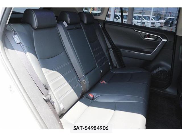 Toyota RAV4 2020-01 8209842-15