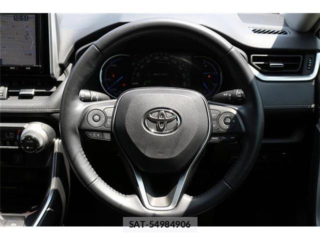 Toyota RAV4 2020-01 8209842-17