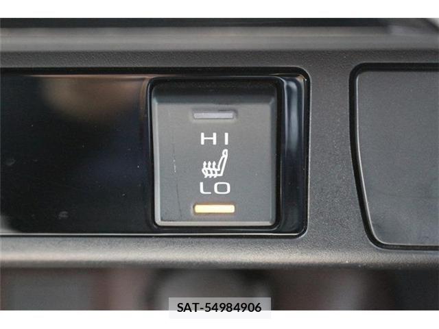Toyota RAV4 2020-01 8209842-5