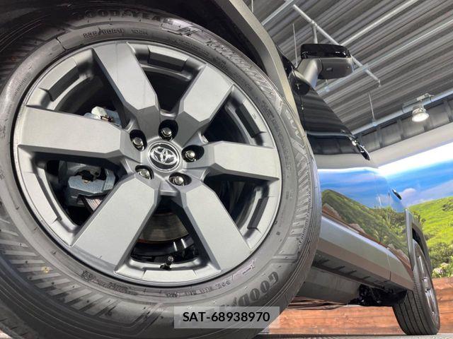 Toyota RAV4 2026-06 8209826-13