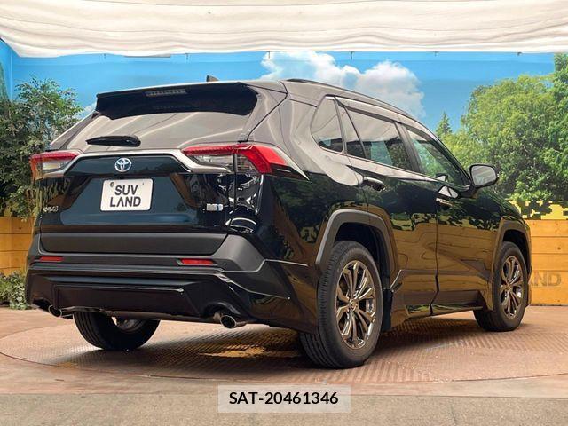 Toyota RAV4 2022-06 8209830-13