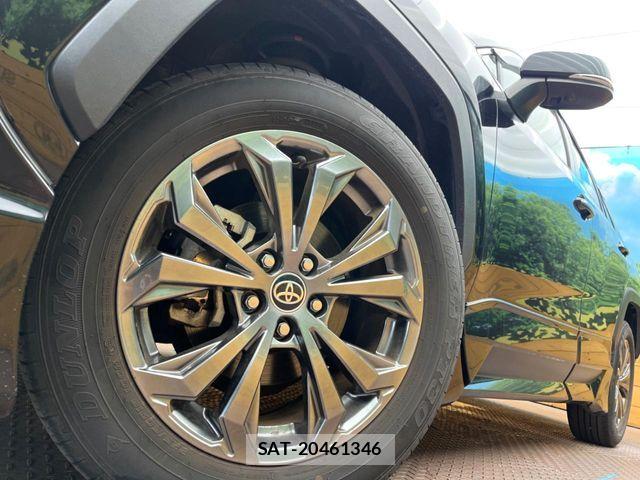 Toyota RAV4 2022-06 8209830-16