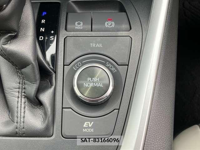 Toyota RAV4 2020-02 8209843-20