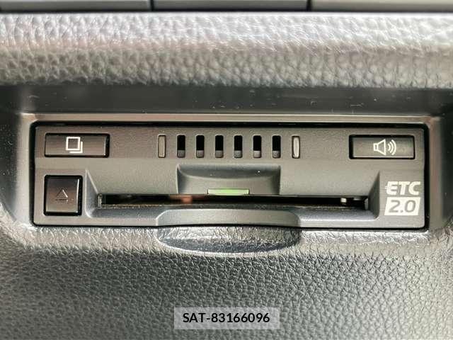 Toyota RAV4 2020-02 8209843-22