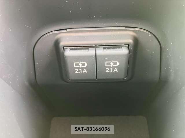 Toyota RAV4 2020-02 8209843-25