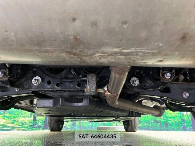 Toyota RAV4 2021-09 8209837-19
