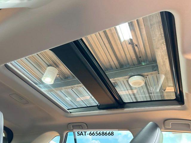 Toyota RAV4 2023-04 8231588-2