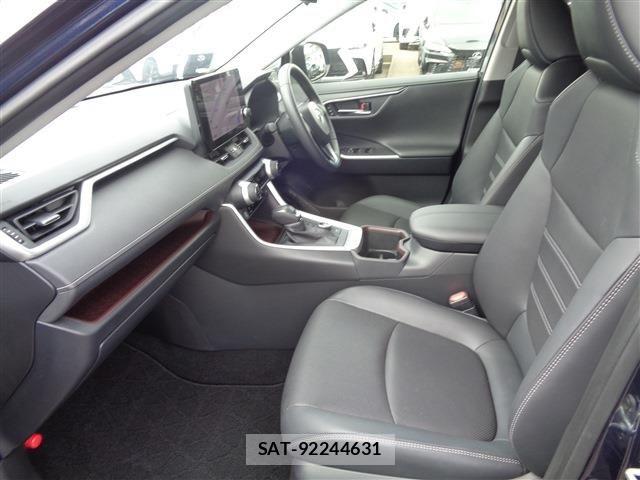 Toyota RAV4 2024-06 8231590-10