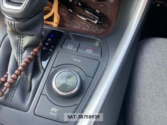 Toyota RAV4 2019-12 8231592-12