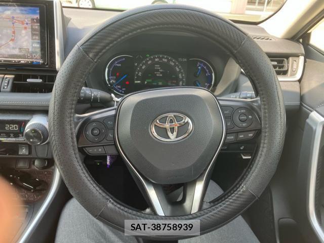 Toyota RAV4 2019-12 8231592-13