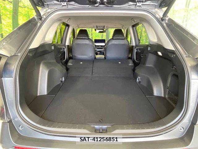 Toyota RAV4 2024-06 8246508-9