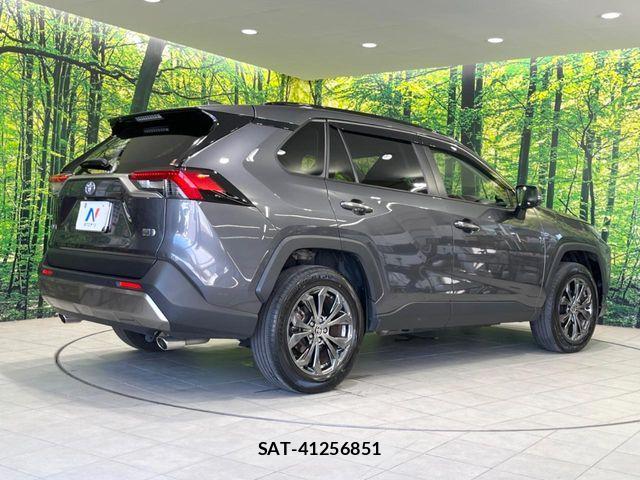 Toyota RAV4 2024-06 8246508-16