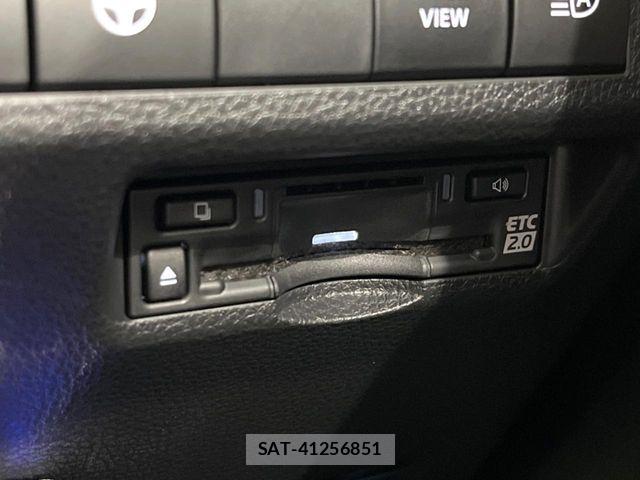 Toyota RAV4 2024-06 8246508-6