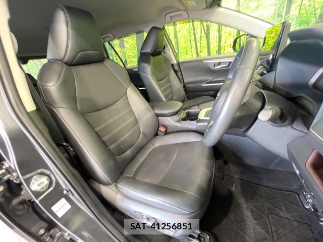 Toyota RAV4 2024-06 8246508-7
