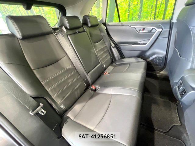 Toyota RAV4 2024-06 8246508-8