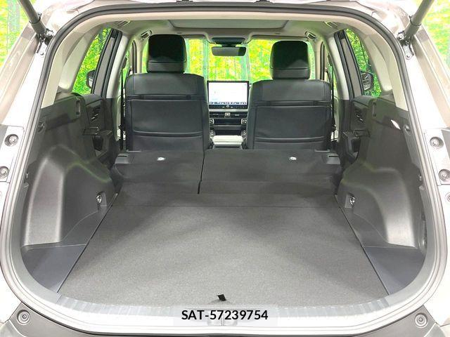 Toyota RAV4 2026-05 8246505-11