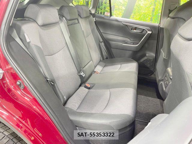 Toyota RAV4 2019-08 8246509-9