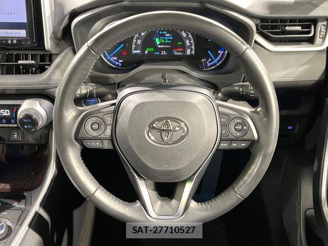 Toyota RAV4 2019-07 8246507-10