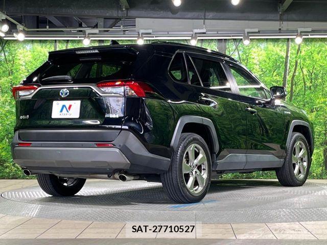 Toyota RAV4 2019-07 8246507-16