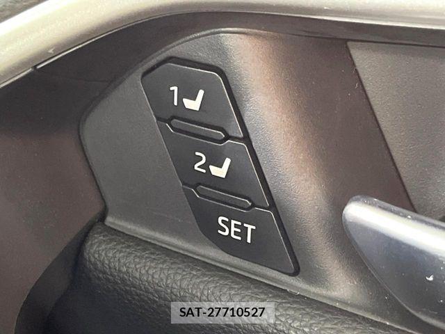 Toyota RAV4 2019-07 8246507-6