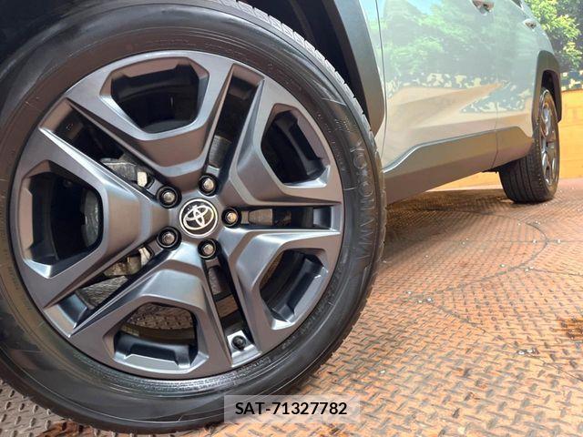 Toyota RAV4 2023-03 8246506-12