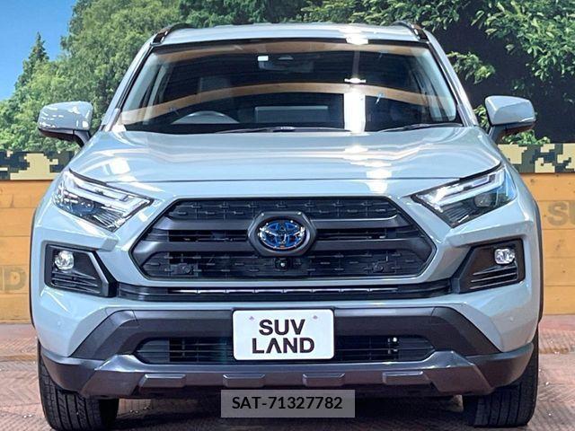 Toyota RAV4 2023-03 8246506-13