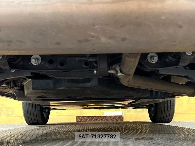 Toyota RAV4 2023-03 8246506-18
