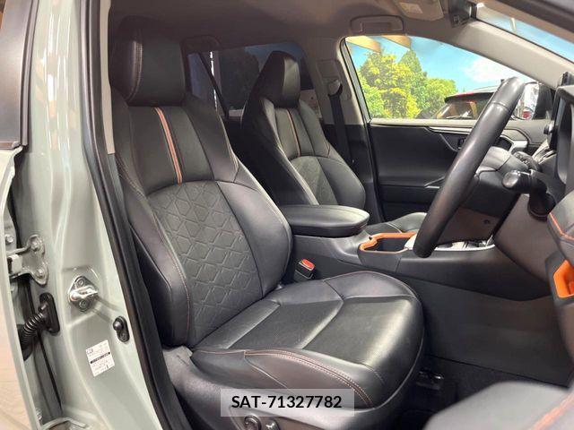 Toyota RAV4 2023-03 8246506-7