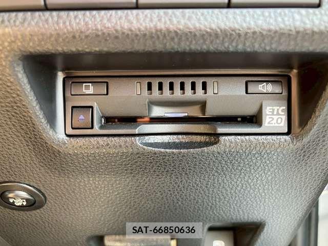 Toyota RAV4 2021-01 8316700-7