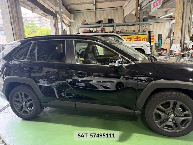 Toyota RAV4 2025-05 8316696-2