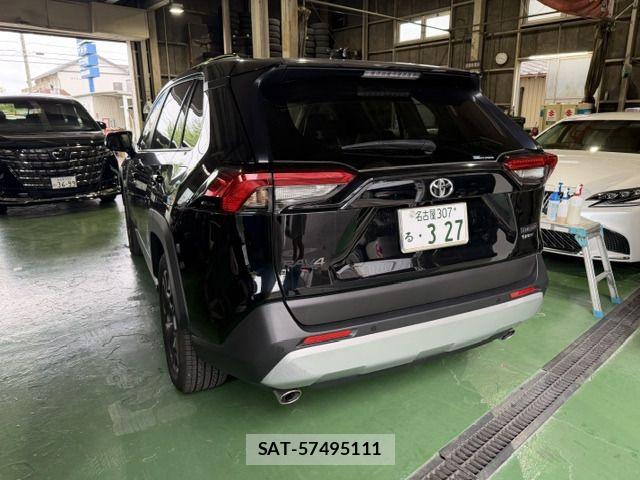Toyota RAV4 2025-05 8316696-3
