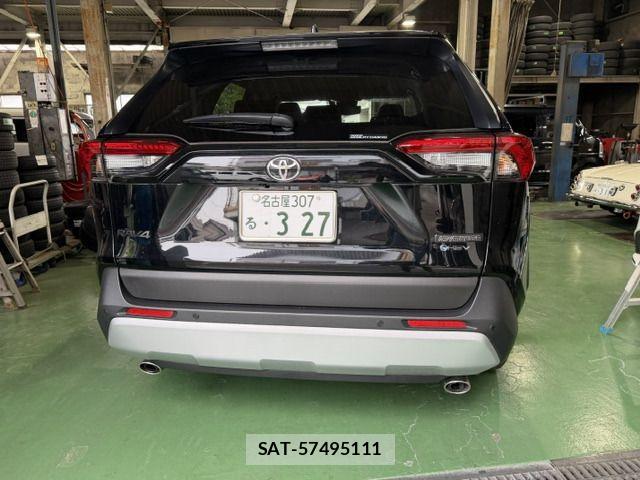 Toyota RAV4 2025-05 8316696-4
