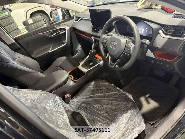 Toyota RAV4 2025-05 8316696-7