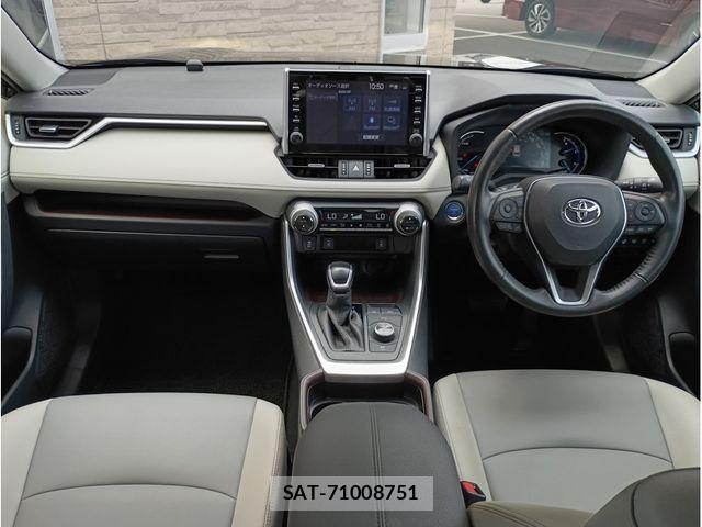 Toyota RAV4 2021-03 8316703-5