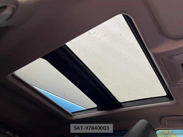 Toyota RAV4 2019-07 8316702-2