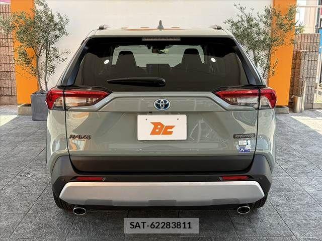 Toyota RAV4 2024-09 8316698-13
