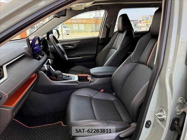 Toyota RAV4 2024-09 8316698-16