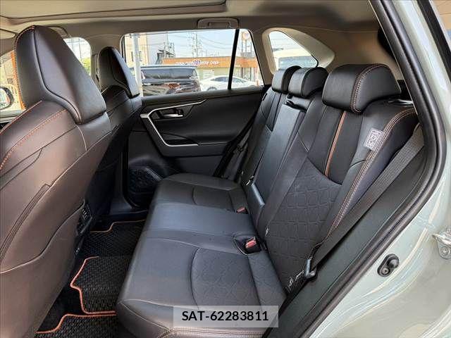 Toyota RAV4 2024-09 8316698-18