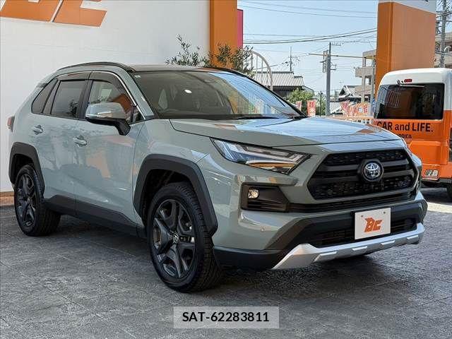 Toyota RAV4 2024-09 8316698-7