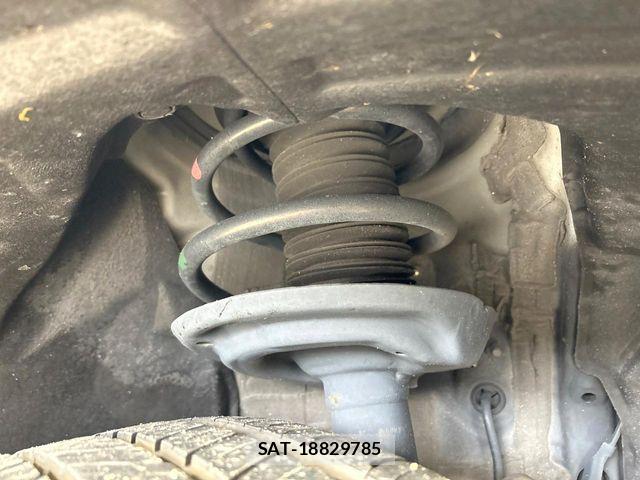 Toyota RAV4 2021-11 8316704-19