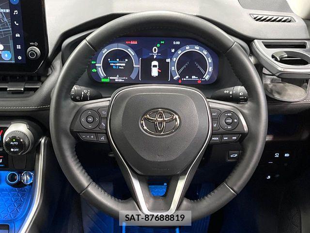 Toyota RAV4 2023-09 8337626-10