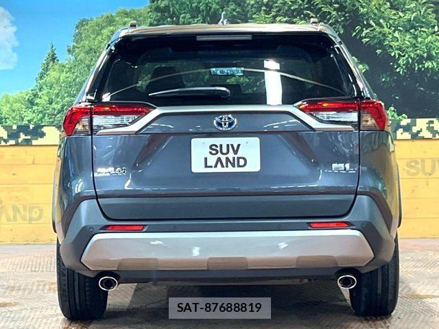 Toyota RAV4 2023-09 8337626-14