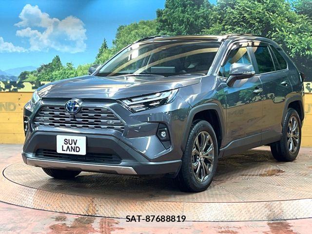 Toyota RAV4 2023-09 8337626-15