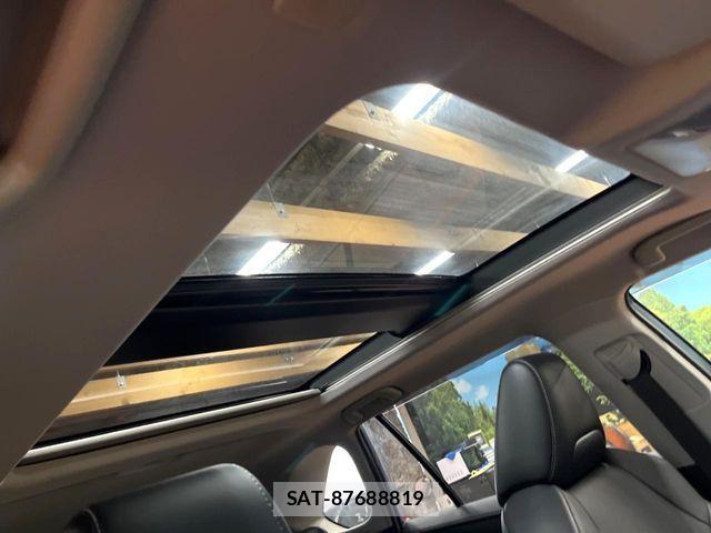 Toyota RAV4 2023-09 8337626-2