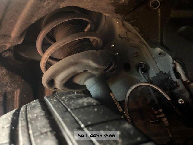 Toyota RAV4 2019-07 8337629-19