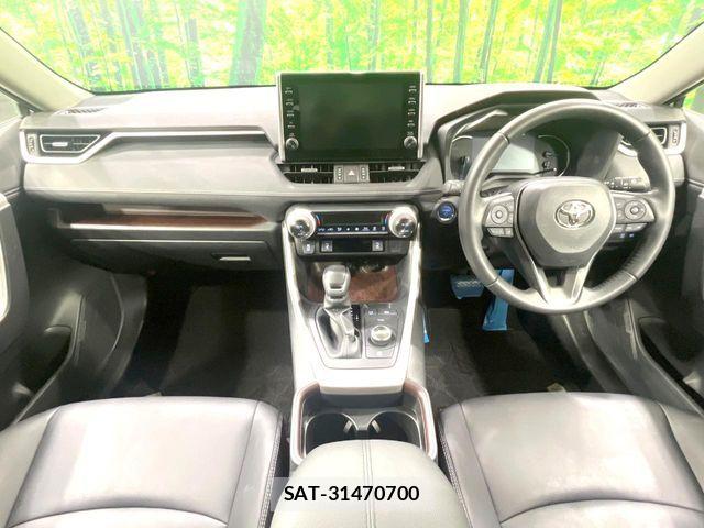 Toyota RAV4 2021-12 8337627-1