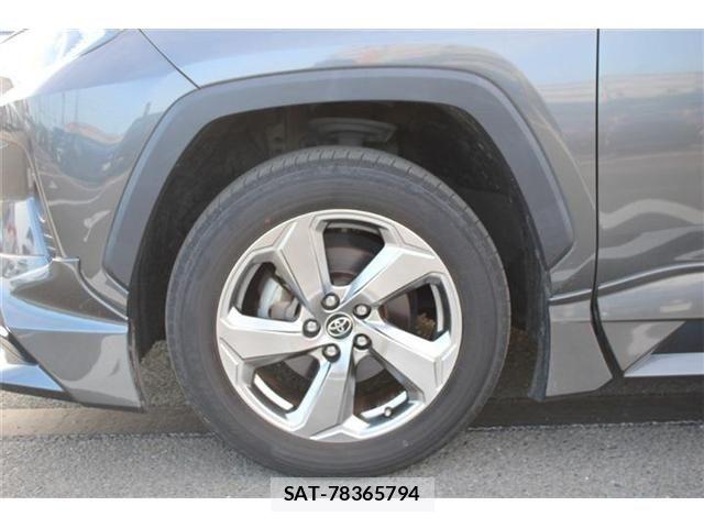 Toyota RAV4 2019-06 8337631-17