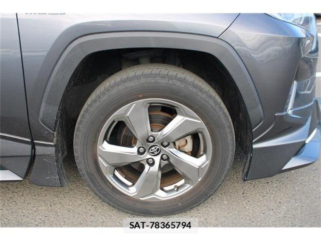 Toyota RAV4 2019-06 8337631-18