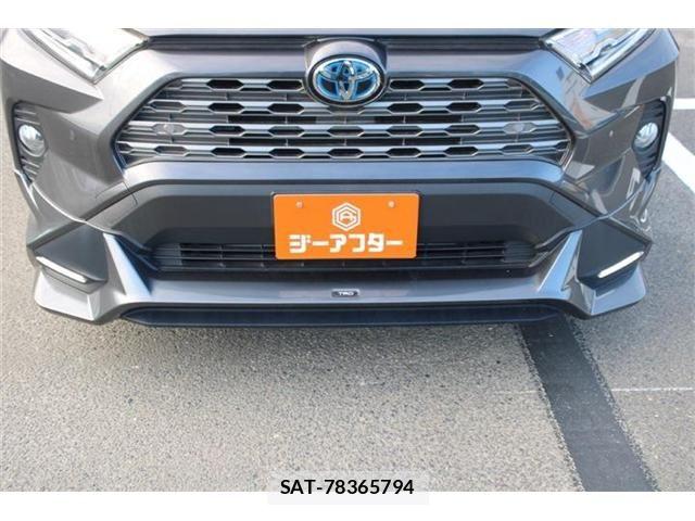 Toyota RAV4 2019-06 8337631-26