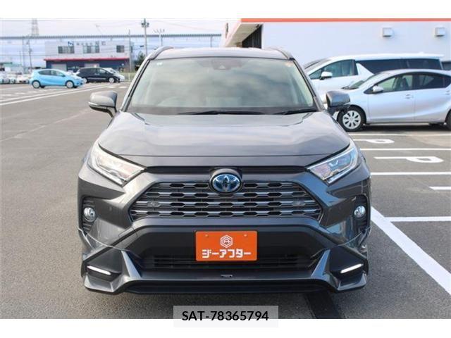 Toyota RAV4 2019-06 8337631-3